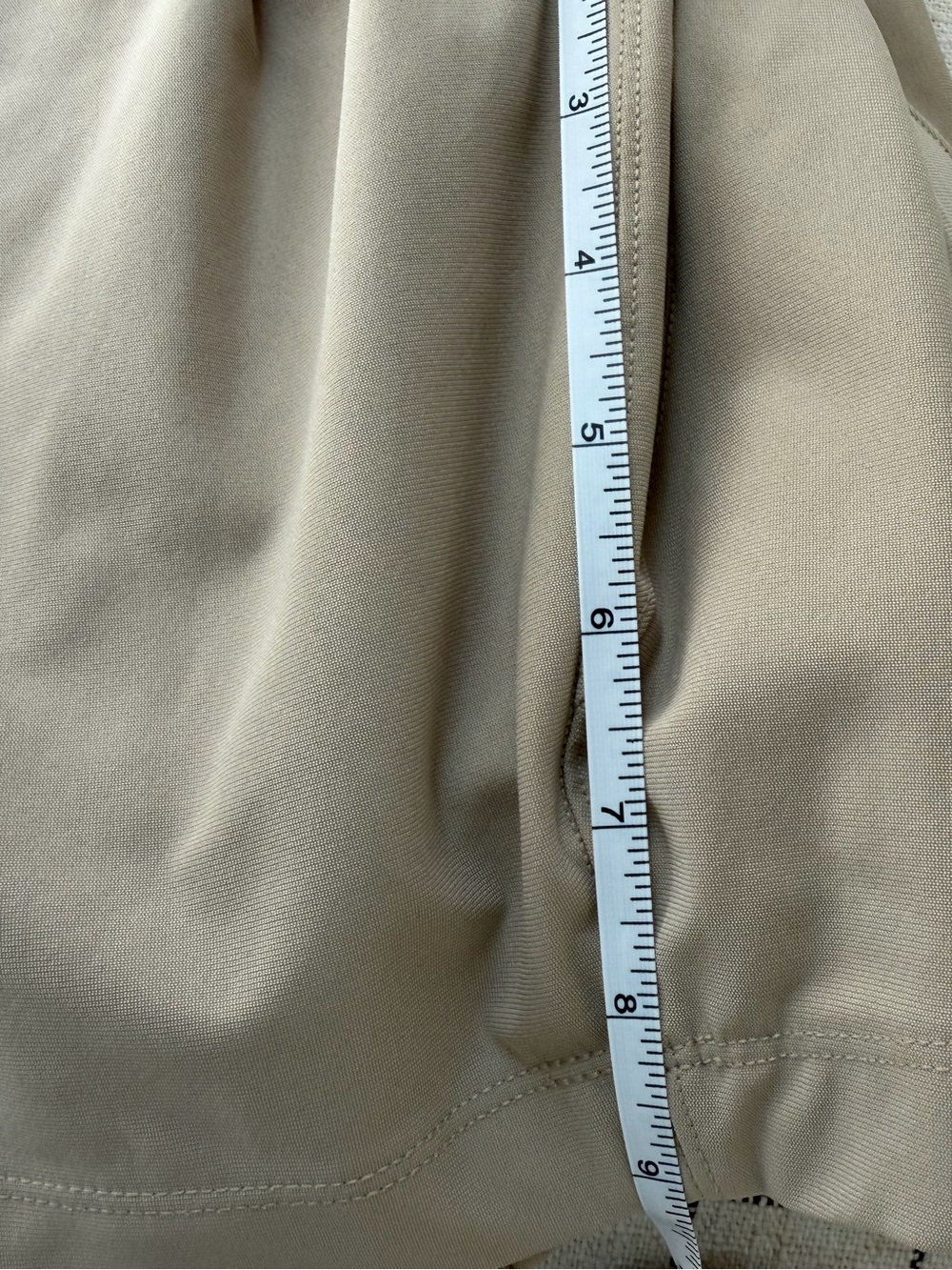 Lululemon Khaki ABC Classic Fit 9” short - Picture 6 of 6
